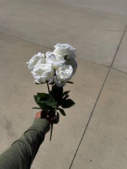 White Rose Flowers Artificial Real Touch 7 Rose Heads Per Bouquet