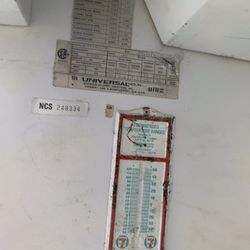 Universal Nolin 3 Door Cooler With 240 Volts