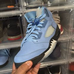 Jordan Retro 5 UNC Size 10 Lightly Used 