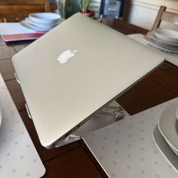 Apple Airbook