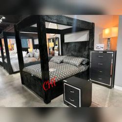 Modern elegant platform Queen/king canopy bed frame
