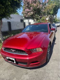 Ford mustan 2014 título limpio