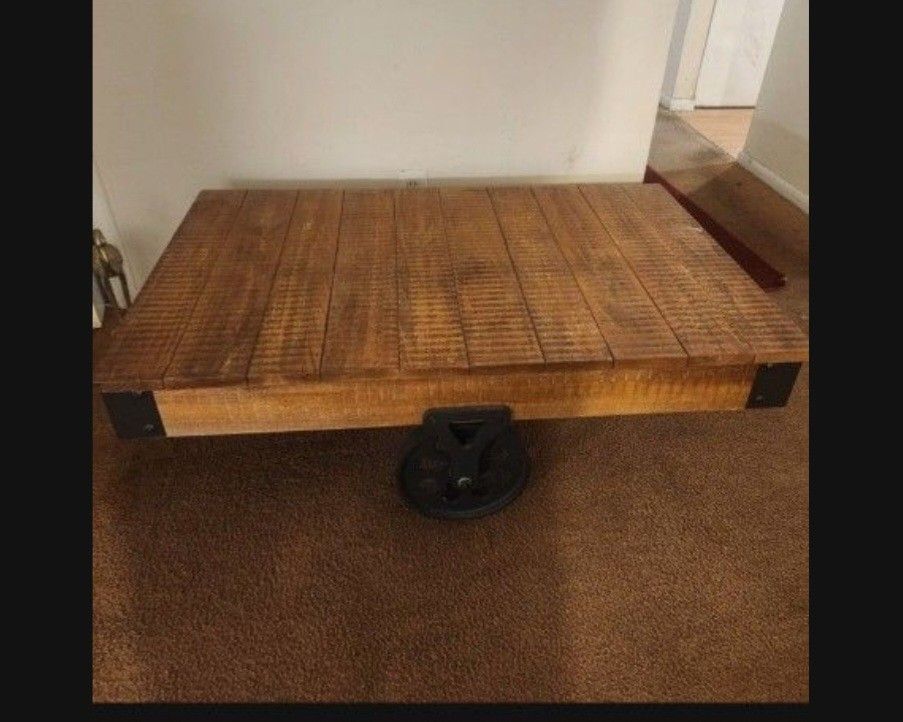 Coffee Table Antique