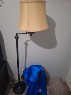 Vintage standing lamp
