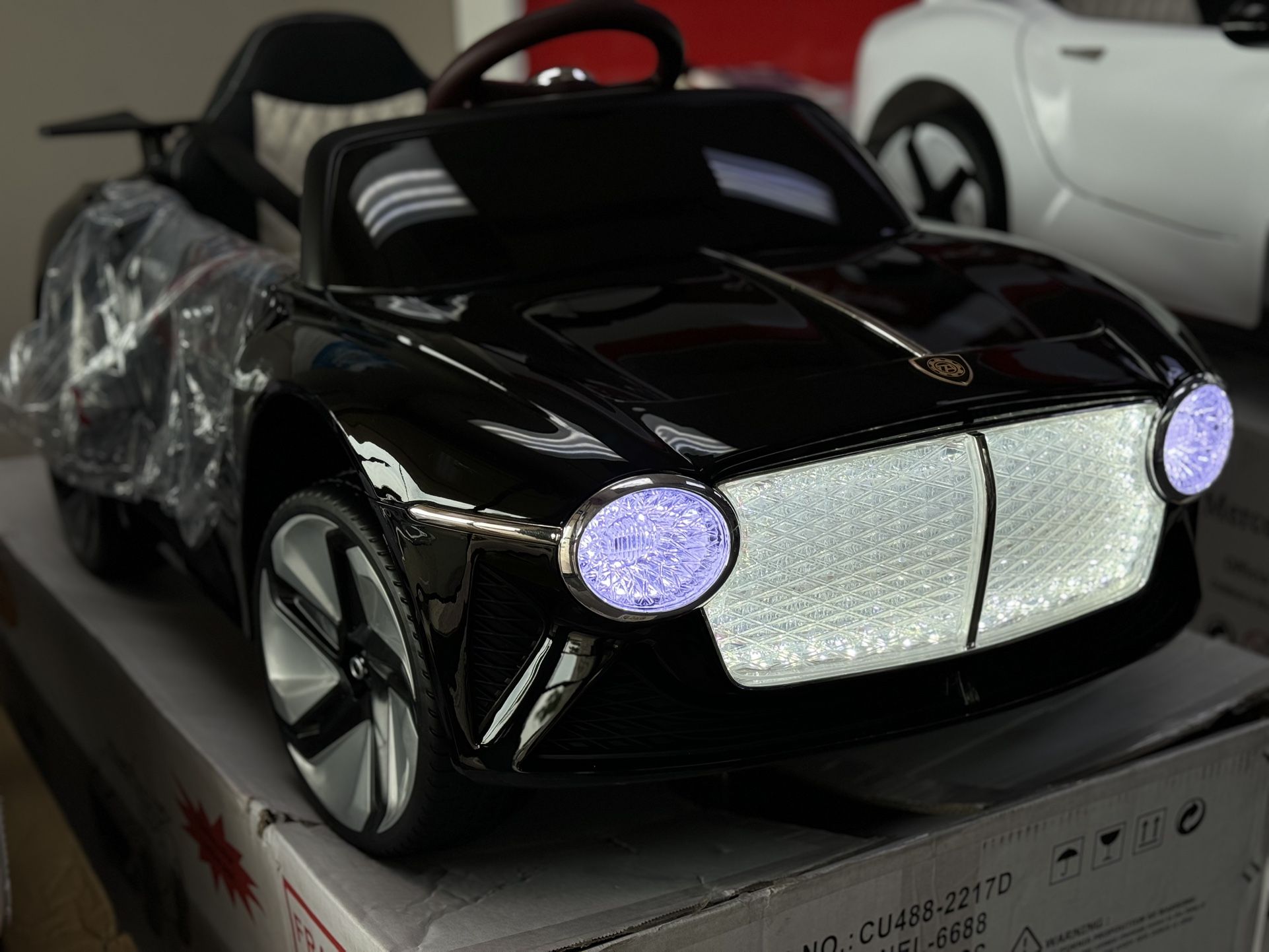 KIDS RIDE ON CAR