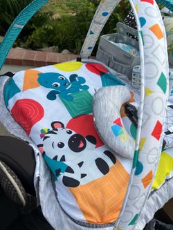 Little Einsteins Tummy Time Mat