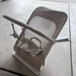 Baby Delight Portable Bouncer 