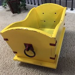 Antique Fancy Heavy Wooden Baby Doll Crib / Magazine Holder