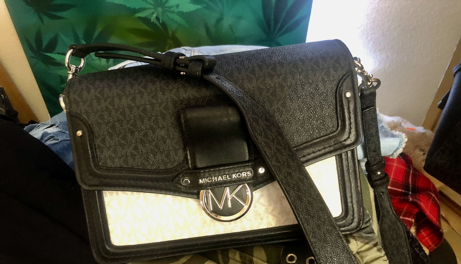Micheal Kors Bag