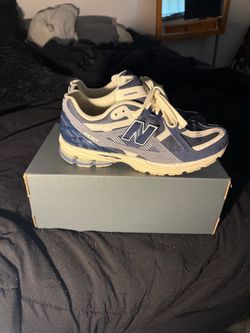 New balance 1906 size 10