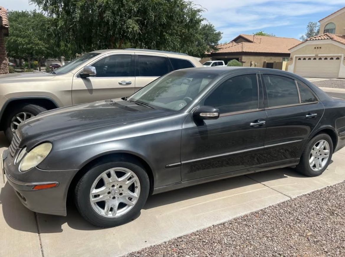 2004 Mercedes-Benz C-Class