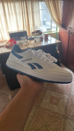 New Reebok BB 1000 Shoes Size 10