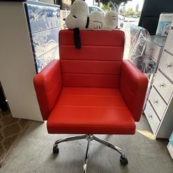 Snoopy vanity chair