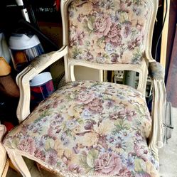 accent chair