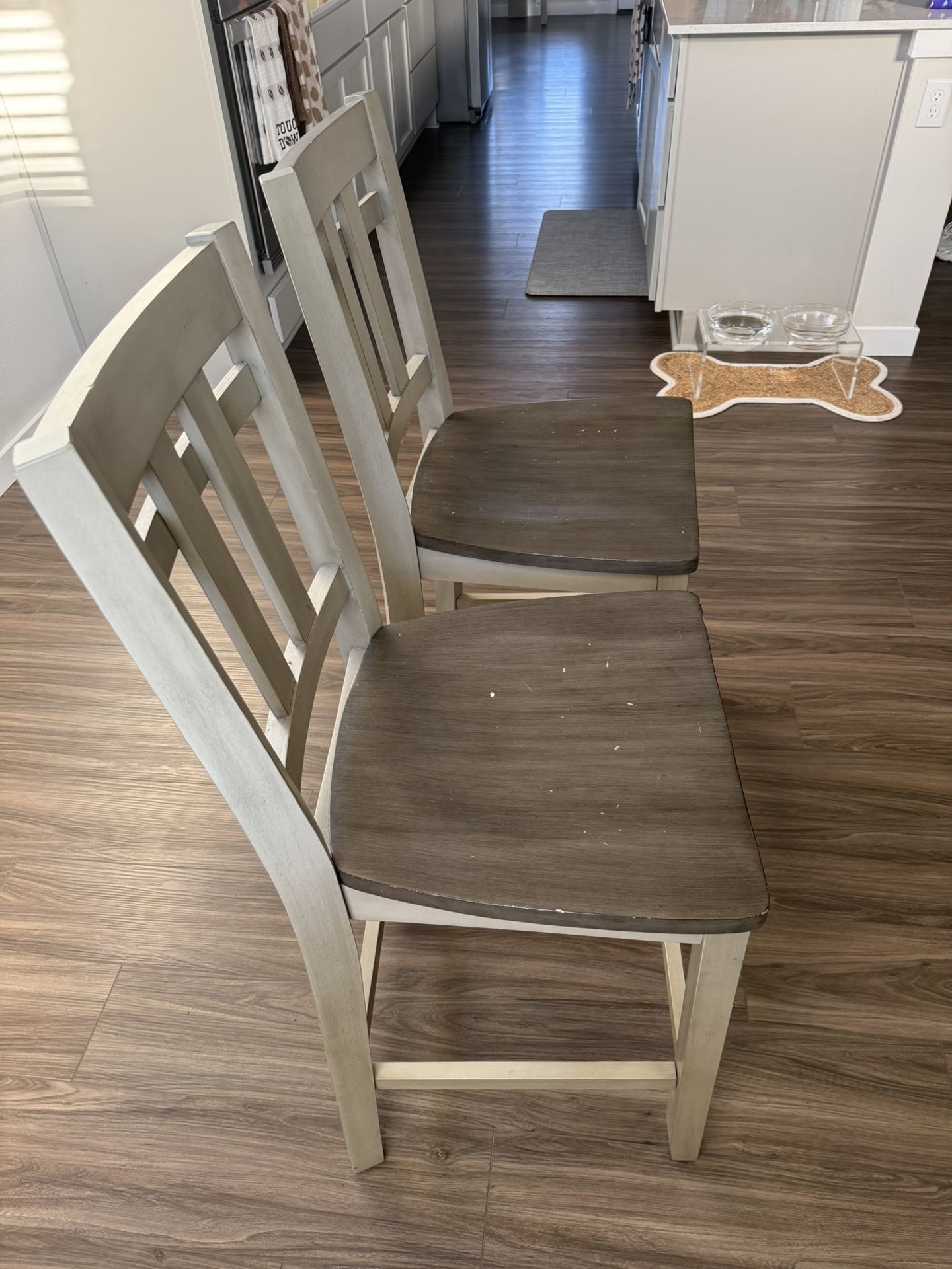 Counter chairs/dining room Chairs (set Of 2)