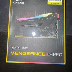 Corsair VENGEANCE RGB PRO 32GB (2×16GB) DDR4 3200MHz C16 – Black