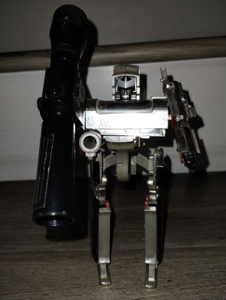 1984 Transformers G1 Megatron Action Figure