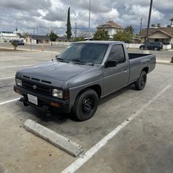 1989 Nissan D21 