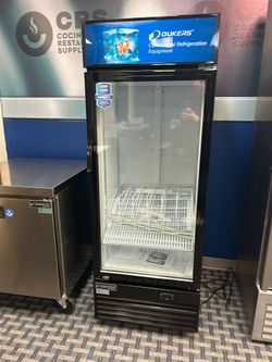 GLASS DOOR MERCHANDISERS