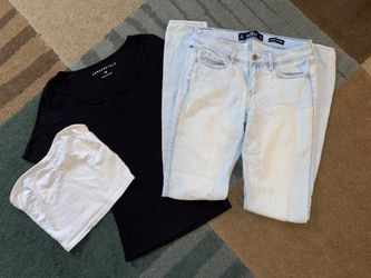 Lot Of Women’s Clothing 