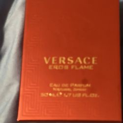 Cologne/ Make Up Bundle 