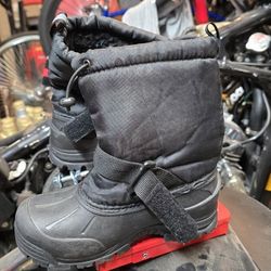 Kids Snow Boots Size 13