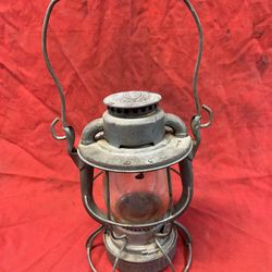 Rare 1940s Dietz Vesta Lantern 