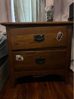 Night stand