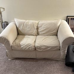 Loveseat With Washable Zip Covers