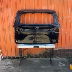 2021-2022-2023-2024-2025-2026 Toyota Sienna Tailgate 