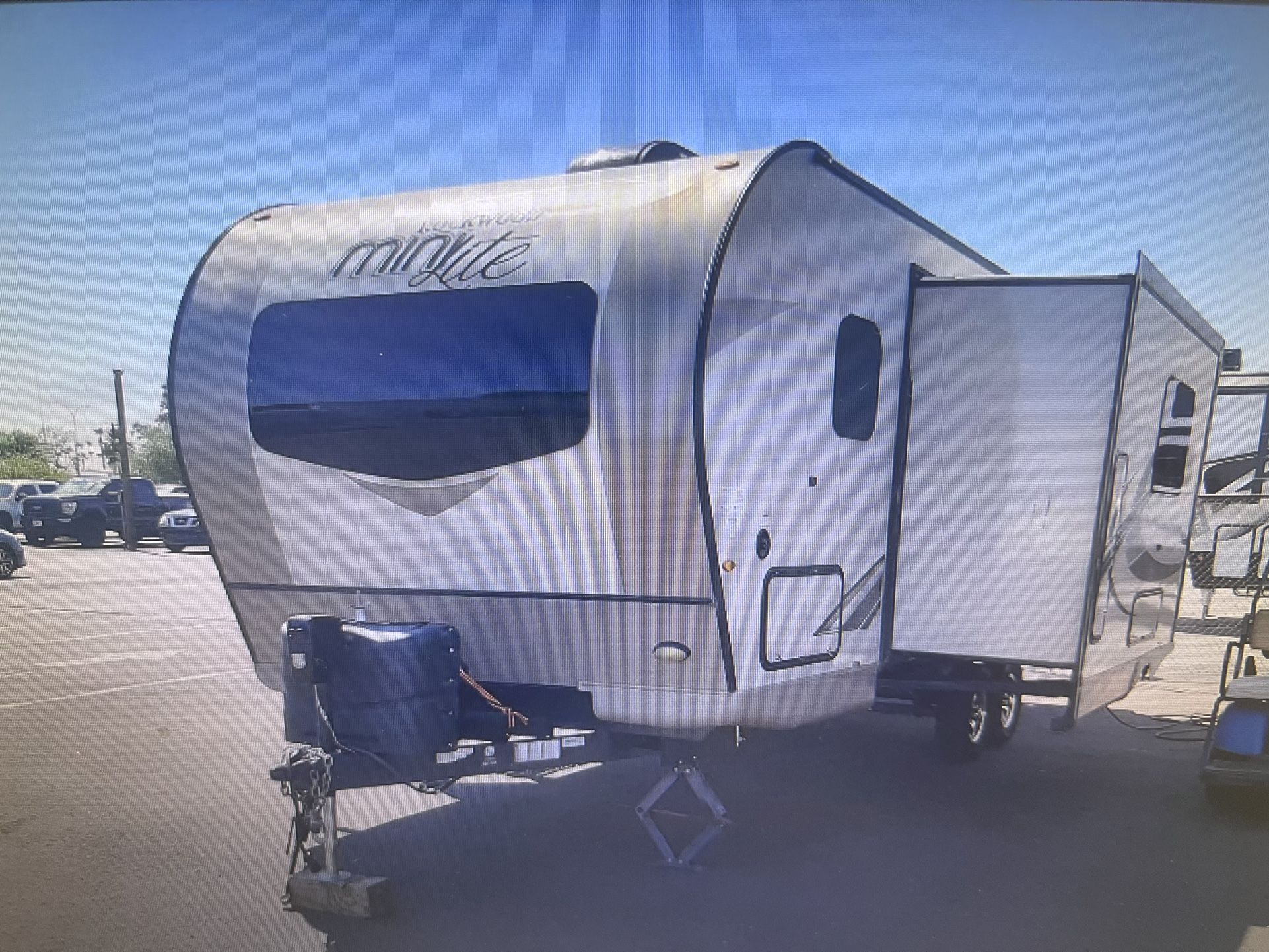2019 ROCKWOOD 25ft Bunkhouse