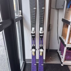 Elan Skis Women 135