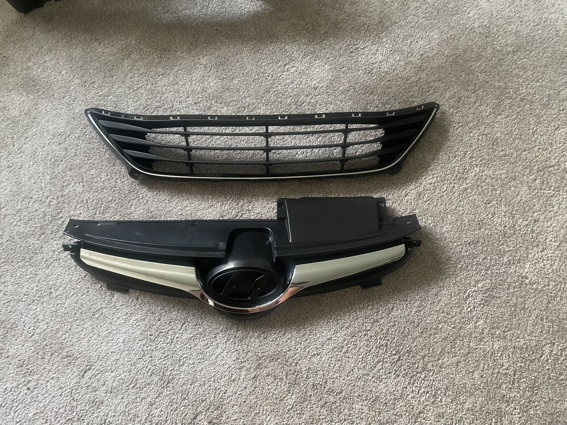 Hyundai Elantra 2013 - Grille & bumper grille