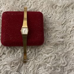 Gold Bracelet Watch 
