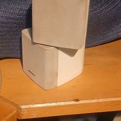 Bose Speakers !! 😊 