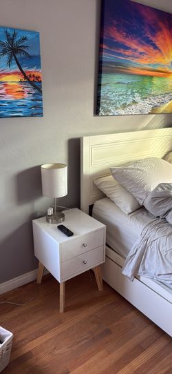 Ashley queen size bed
