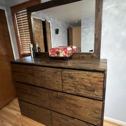 Queen Bedroom Set For Sale 