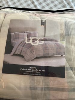 Colcha size queen Ugg