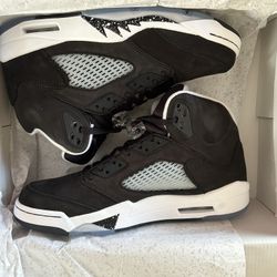 Jordan 5 Retro Moonlight (2021)