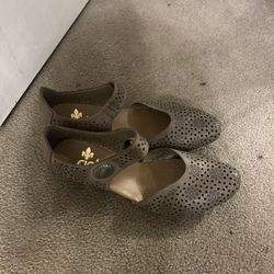  Women’s Shoes