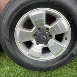 Toyota Tacoma