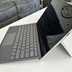 Surface Pro 7