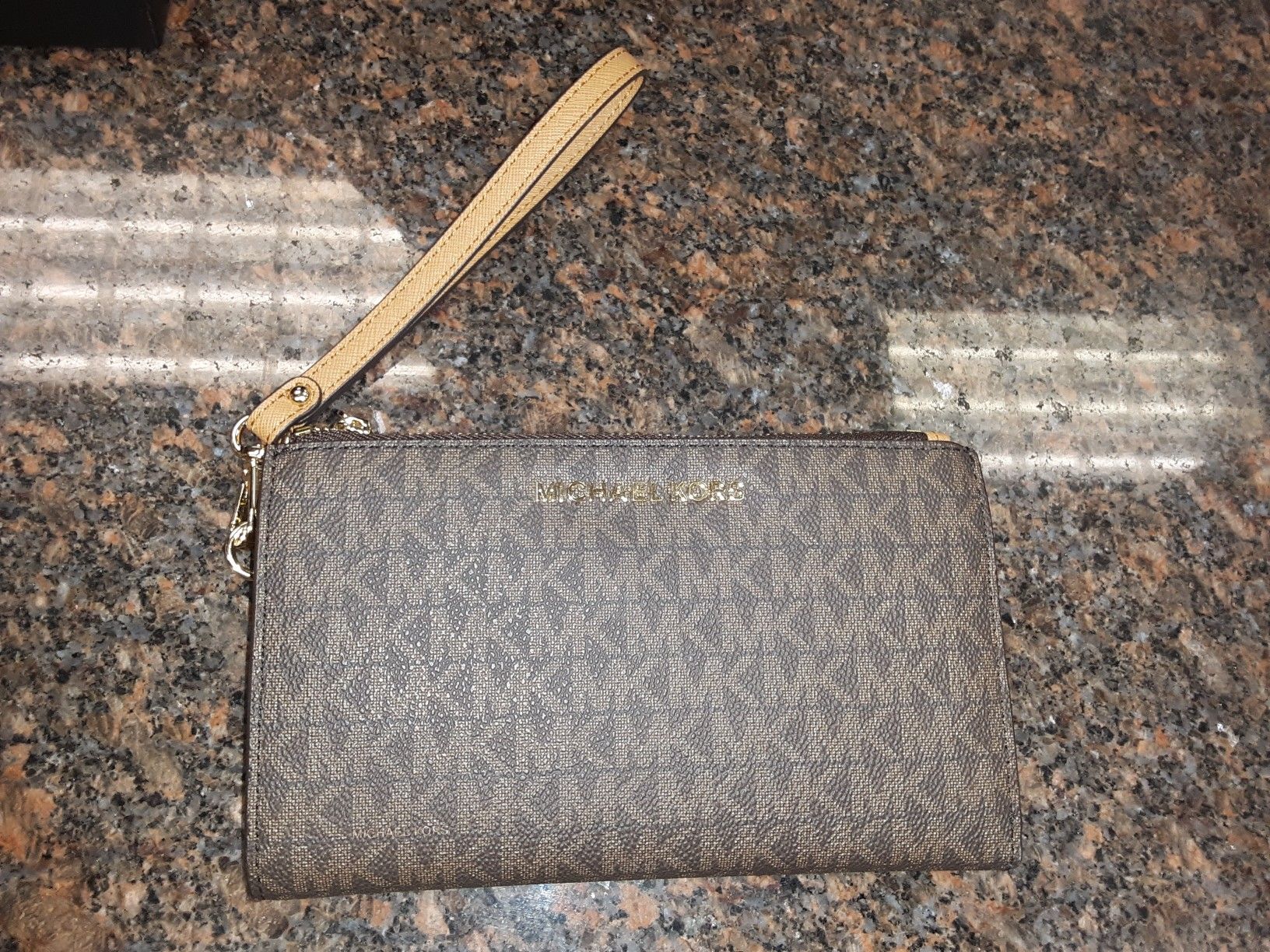 Michael Kors Phone Wristlet