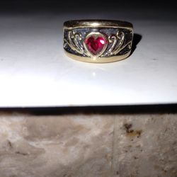 18 Karat Gold-plated Ring With Redstone
