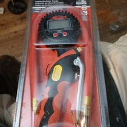 Milton digital air inflation chuck