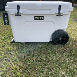 Used Yeti LoadOut Bucket lid for Sale in Katy, TX - OfferUp