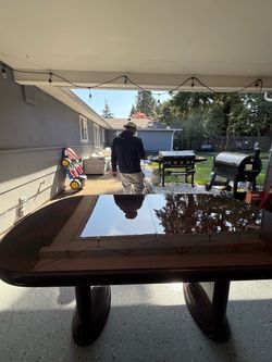 Dining room table