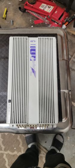 JBJ GTQ400 4 Channel Amp