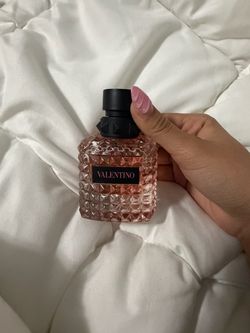 Valentino Donna Born in Roma Perfume