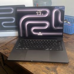 New MacBook Pro M5 Chip 24 Gb Memory 1 Tb Storage